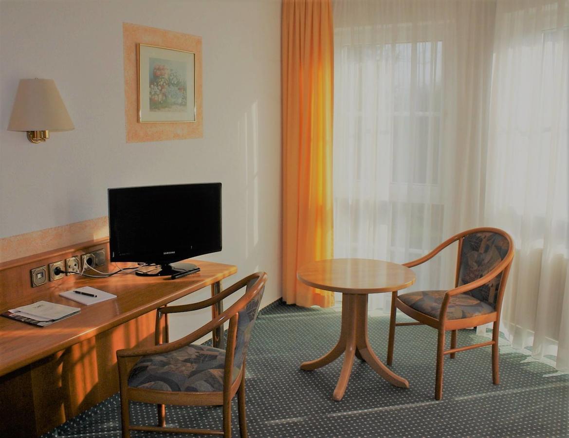Hotel Schoene Aussicht Gießen Exteriér fotografie