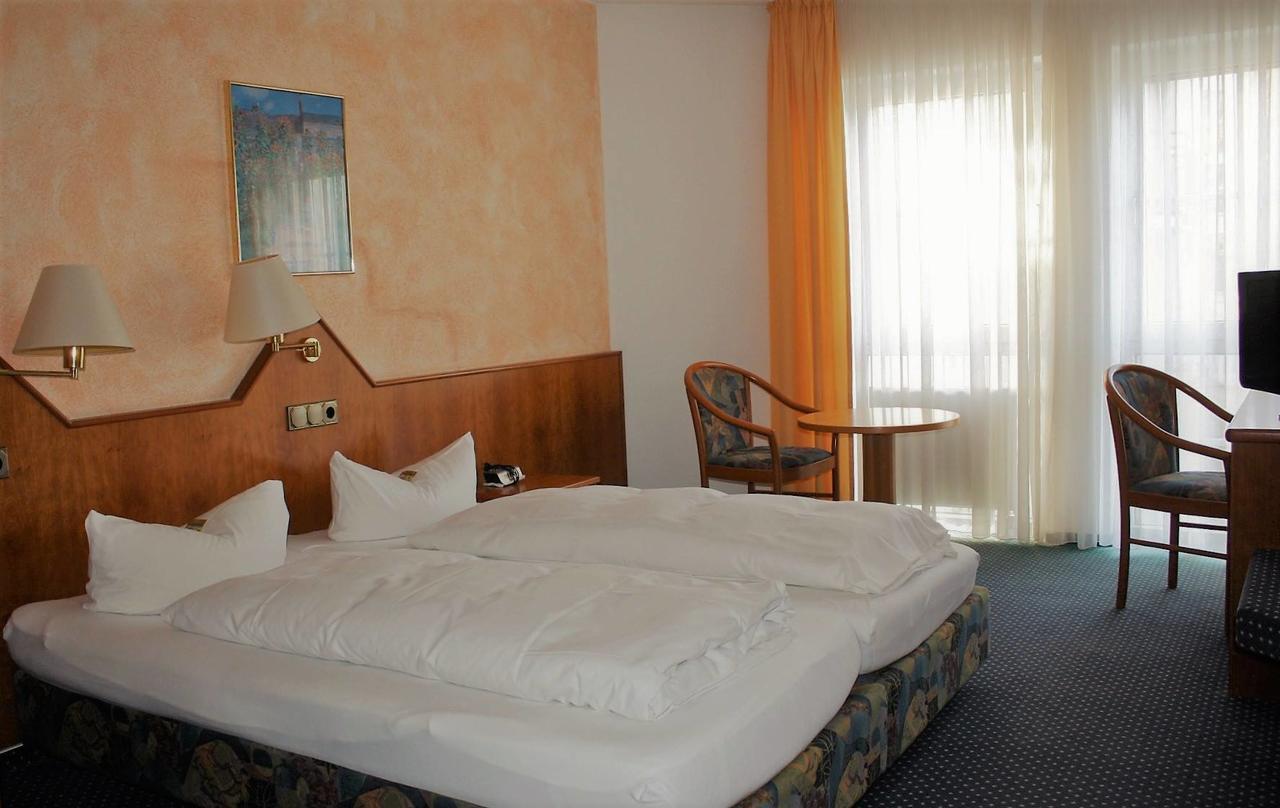 Hotel Schoene Aussicht Gießen Exteriér fotografie